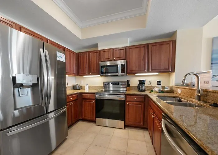 Apartment Crystal Tower 1604 By Youngs Suncoast *