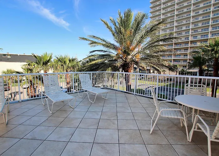 Crystal Tower 1604 By Youngs Suncoast