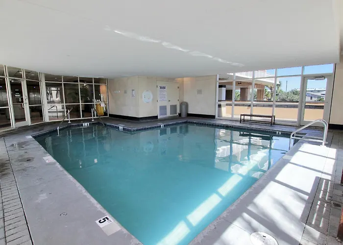 Apartment Crystal Tower 1604 By Youngs Suncoast *