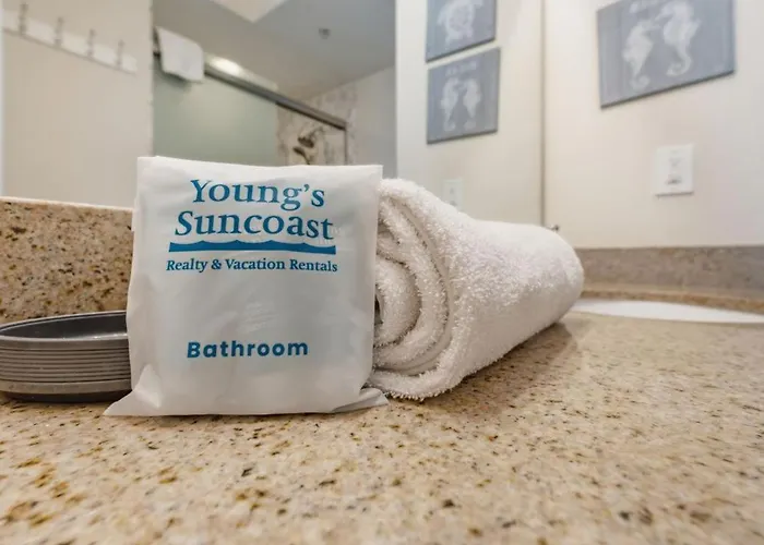 Crystal Tower 1604 By Youngs Suncoast Apartment *